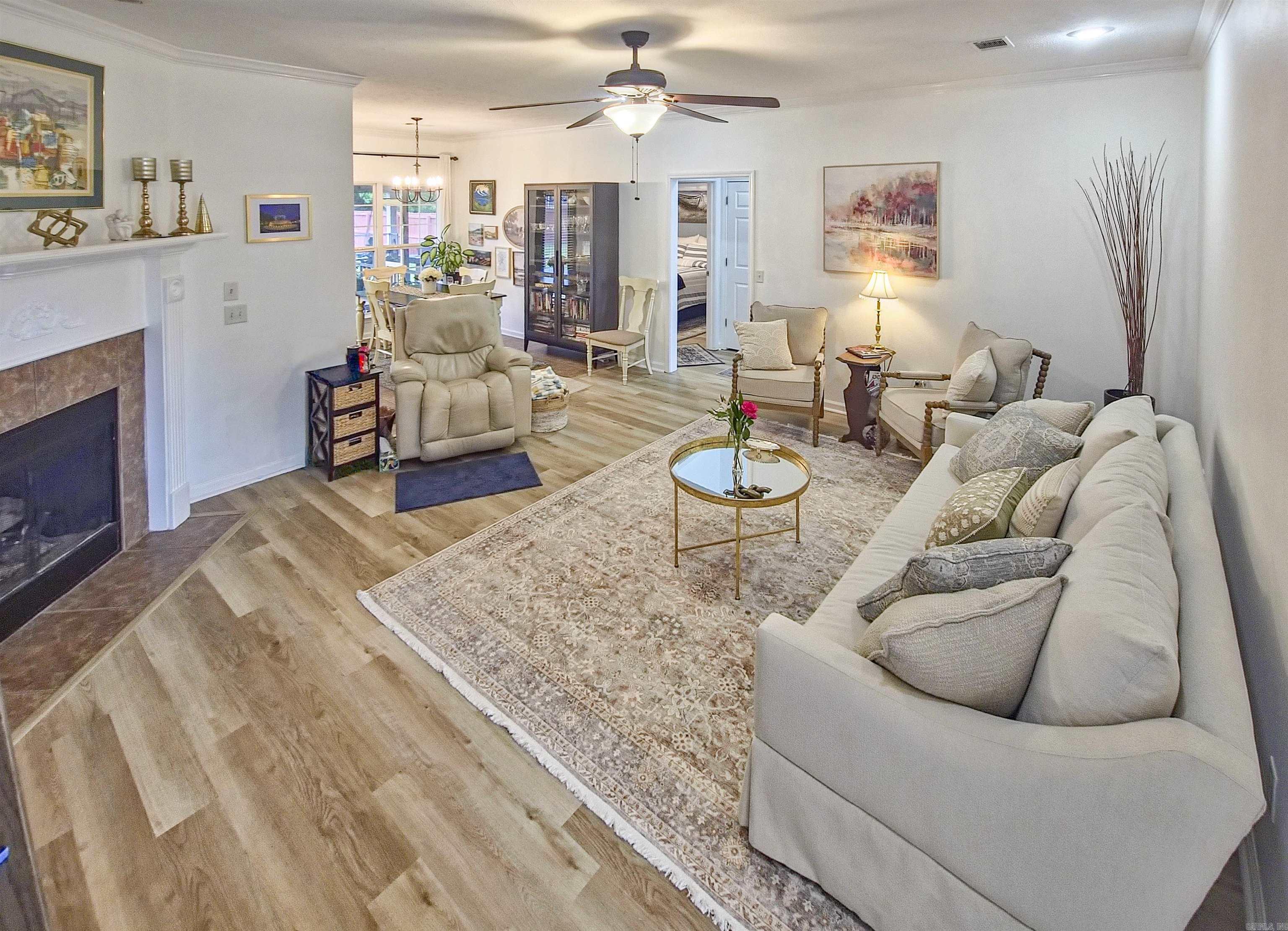 SPRING VALLEY - Residential