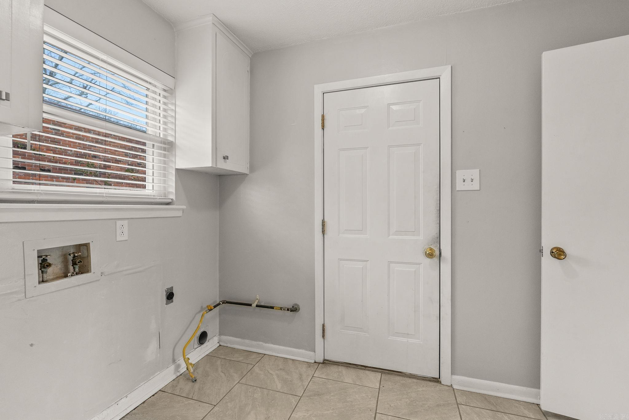 Indian Hills - Residential Lease