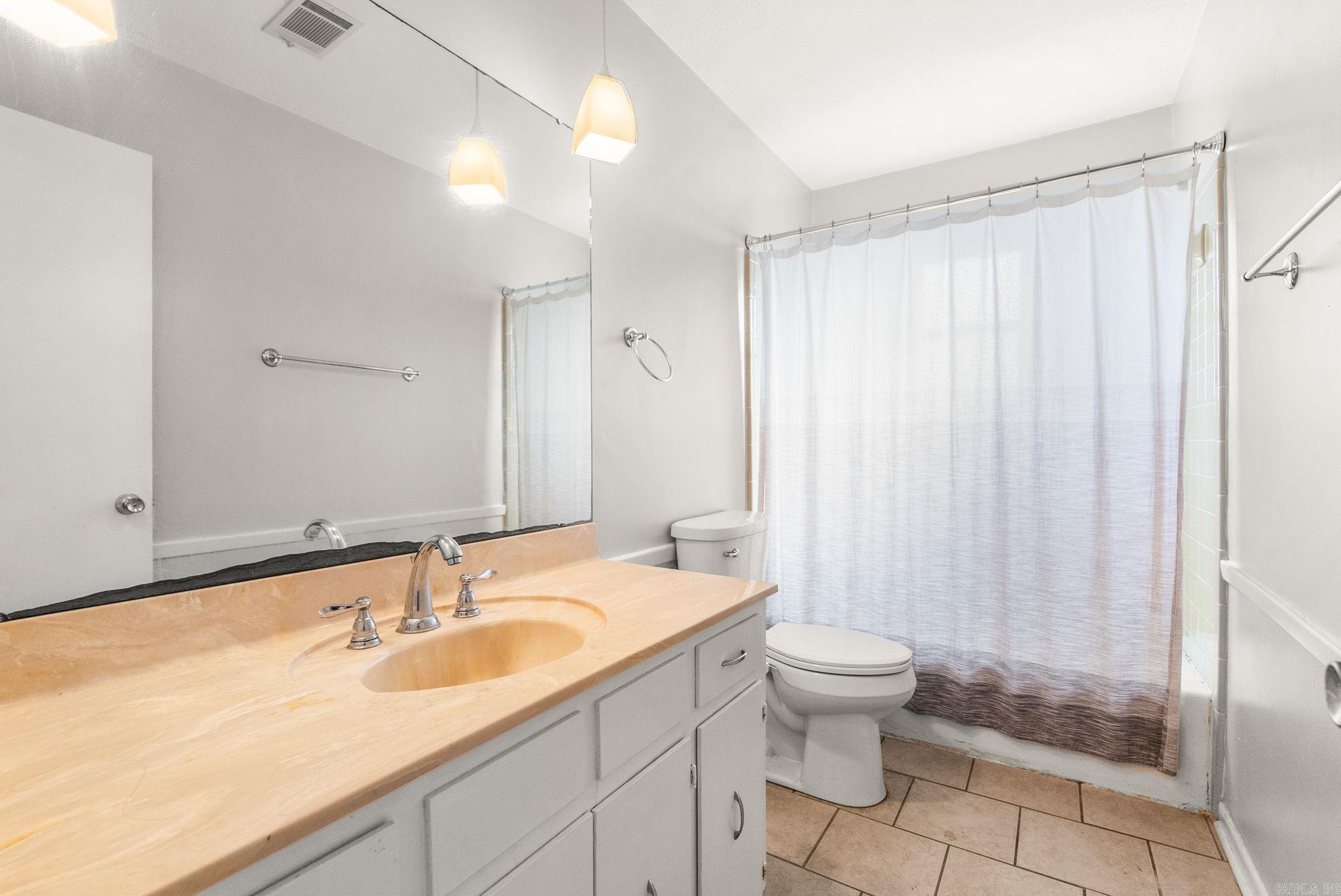 Indian Hills - Residential Lease