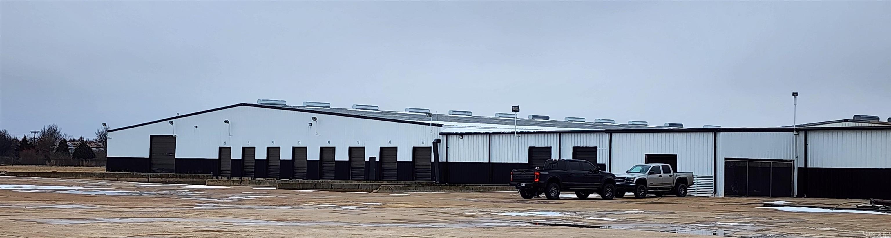Newport Outlots 01-11-03 - Commercial Sale
