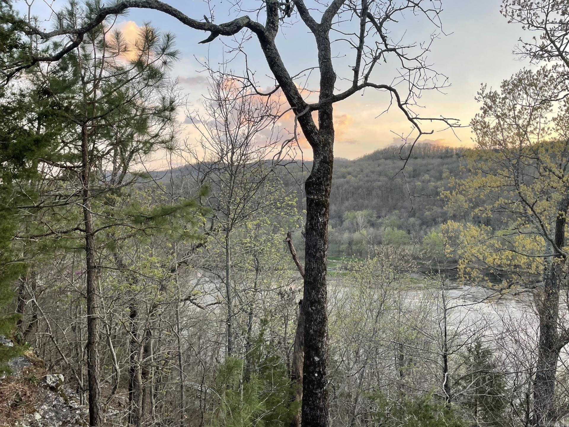 White River Valley - Land