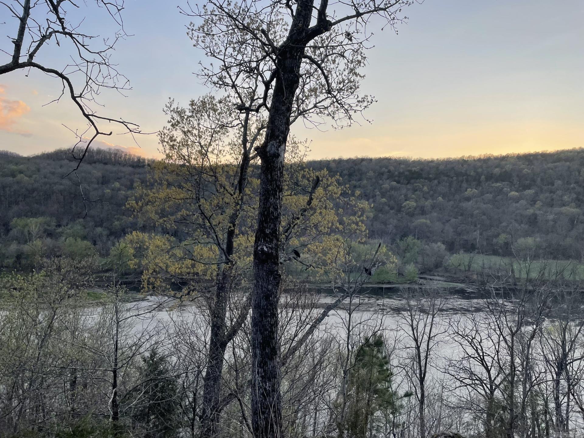 White River Valley - Land