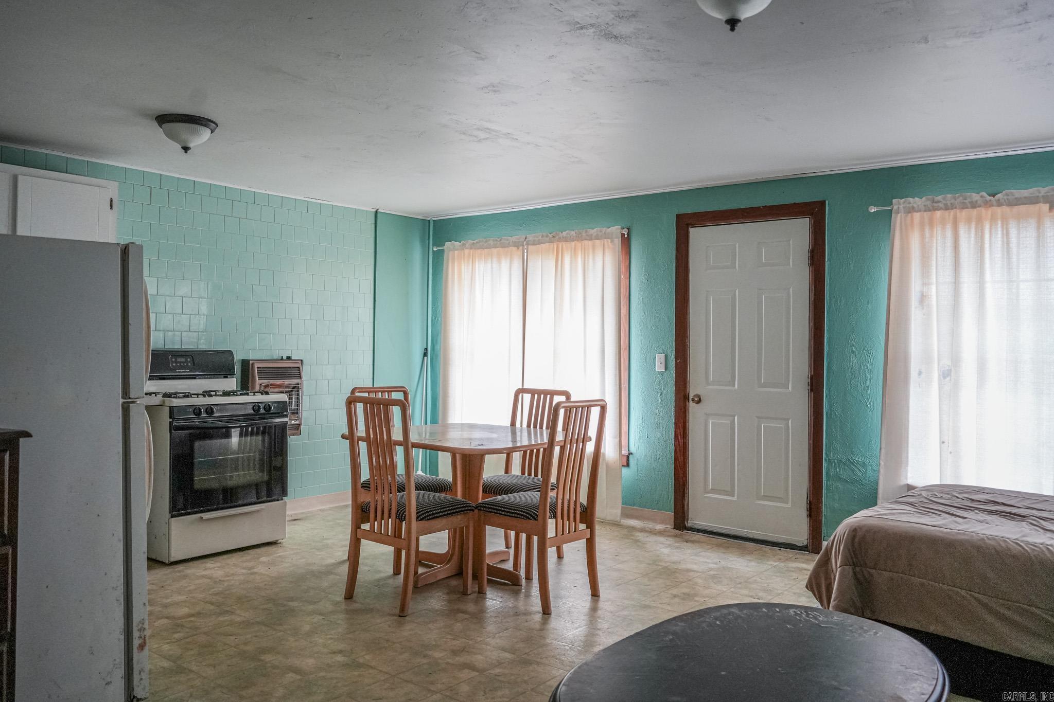 Unlotted City of Daisy - Commercial Sale