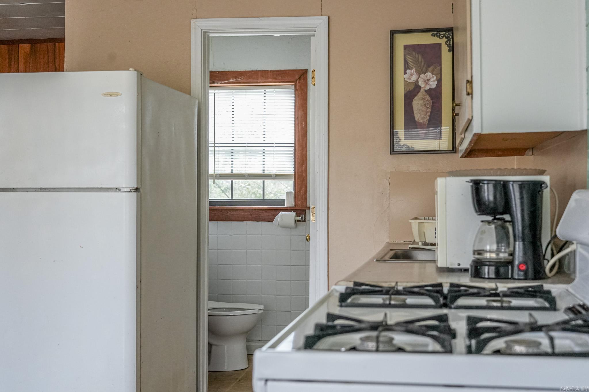 Unlotted City of Daisy - Commercial Sale