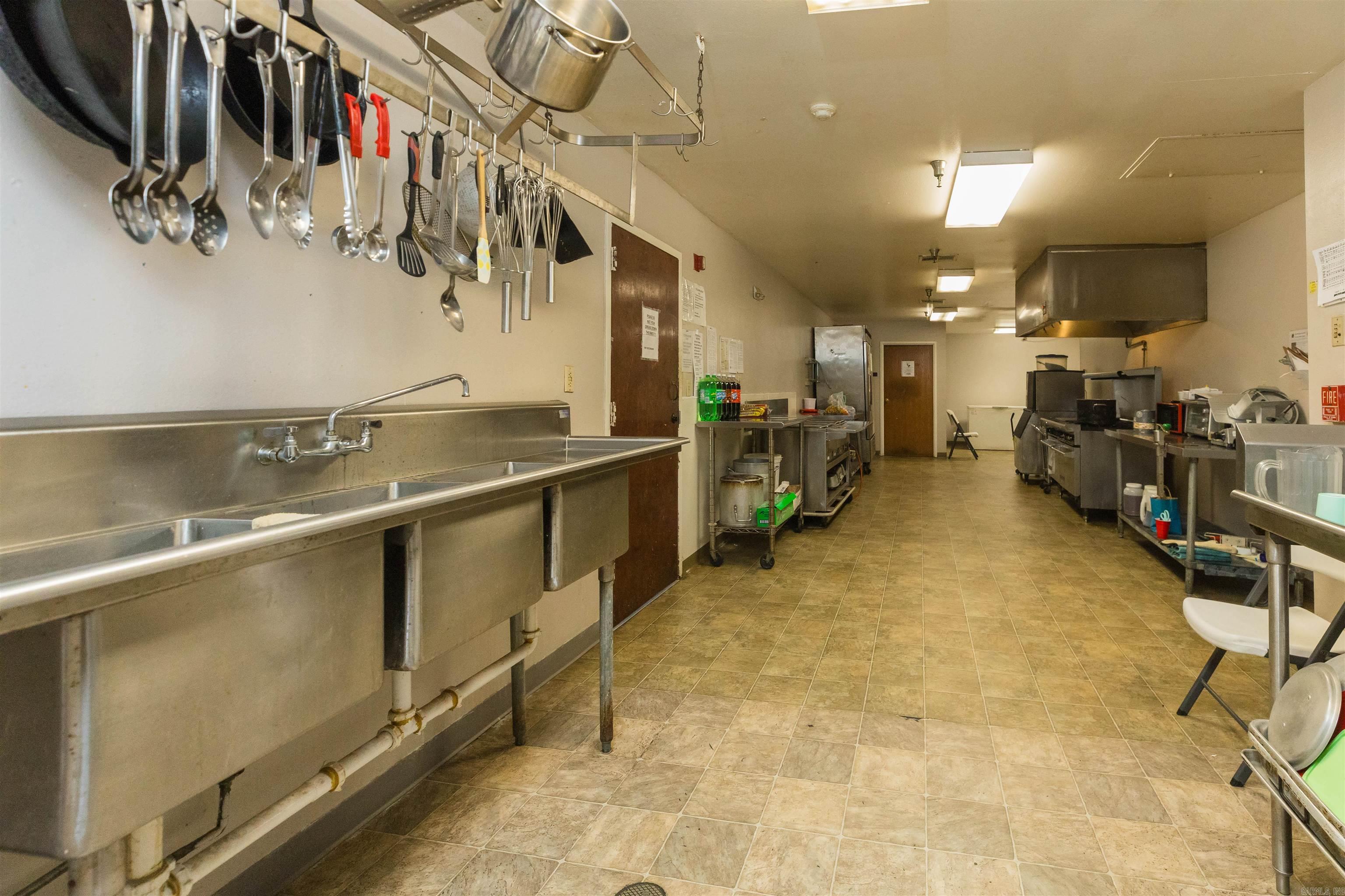 St Francis - Commercial Sale