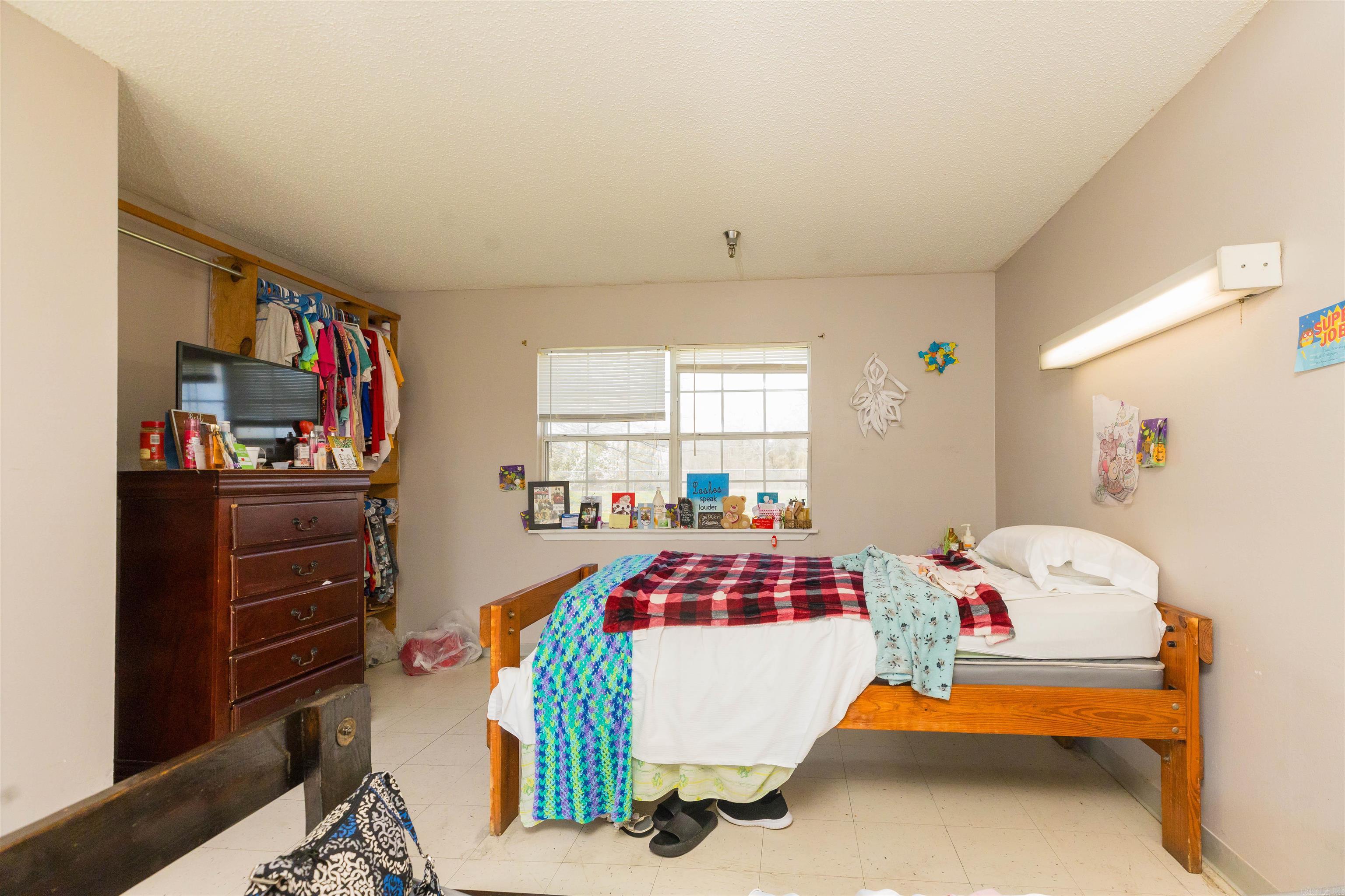 St Francis - Commercial Sale