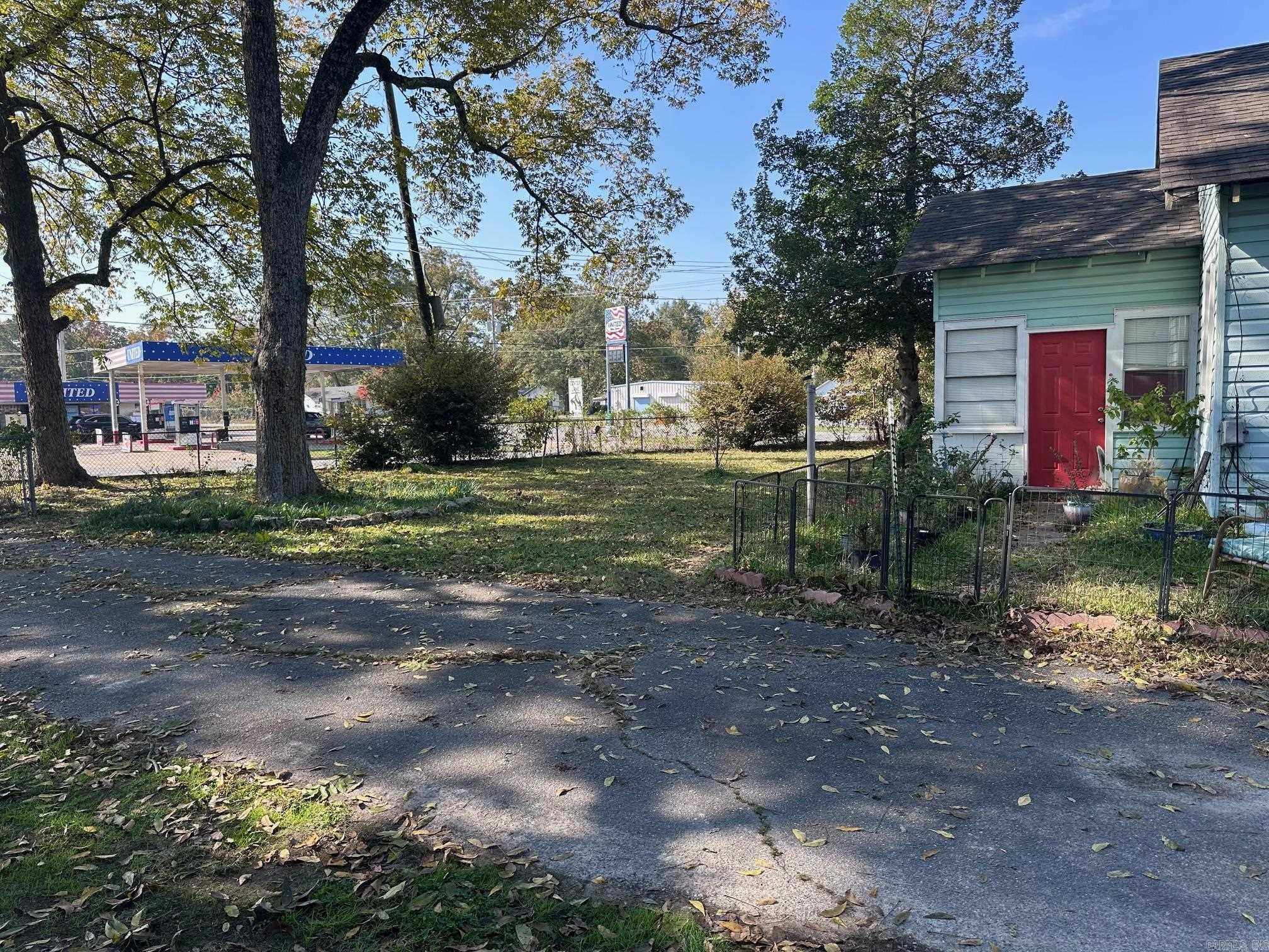 White Hall - Residential