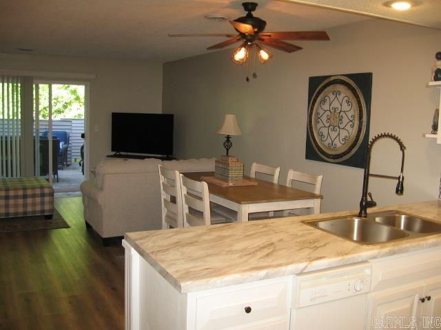 Lakewood Hills Condo - Residential