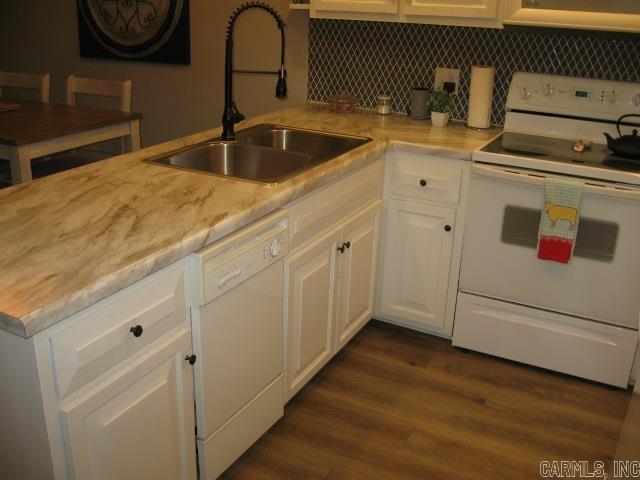 Lakewood Hills Condo - Residential