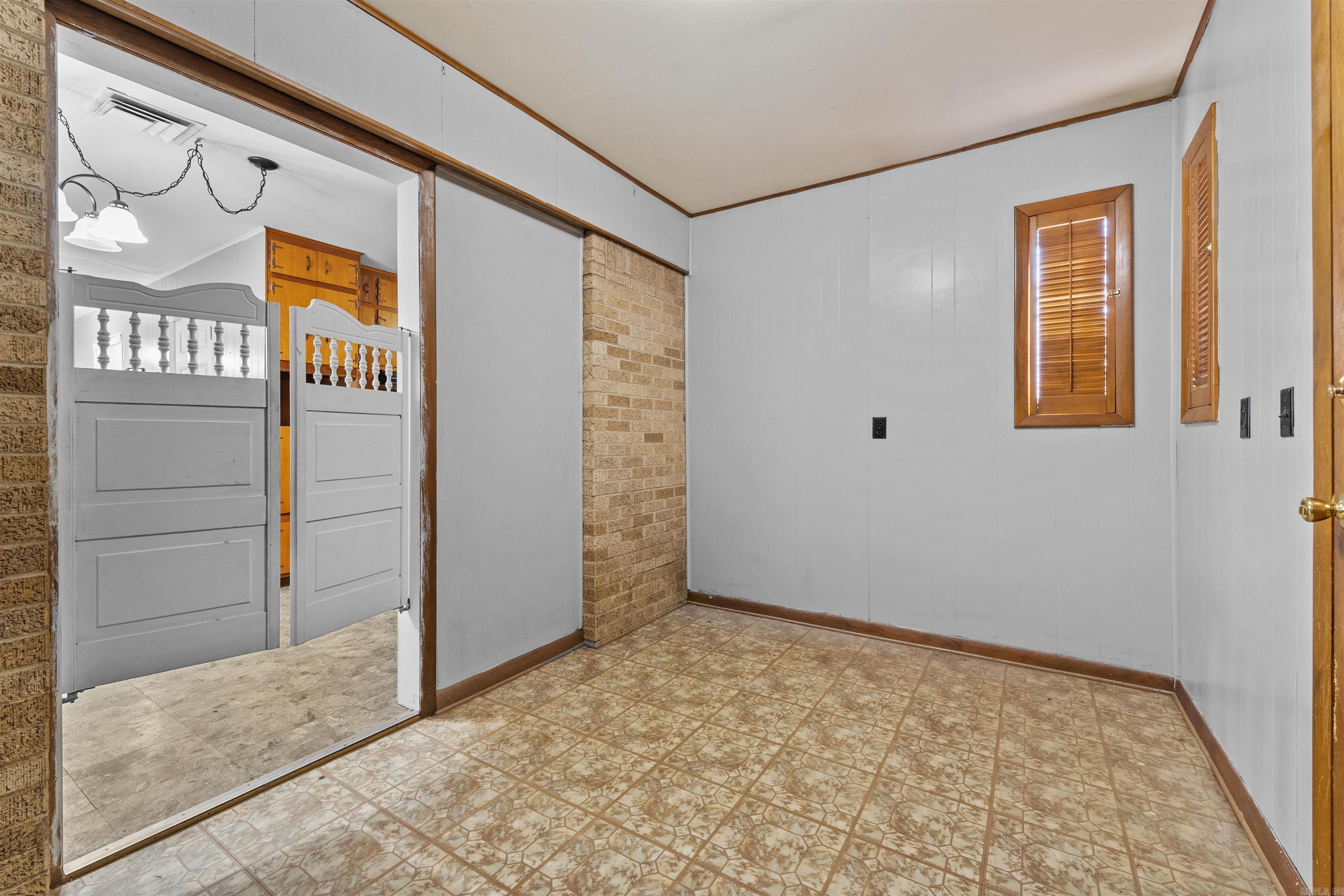 HEYDENS NLR HEIGHTS - Residential