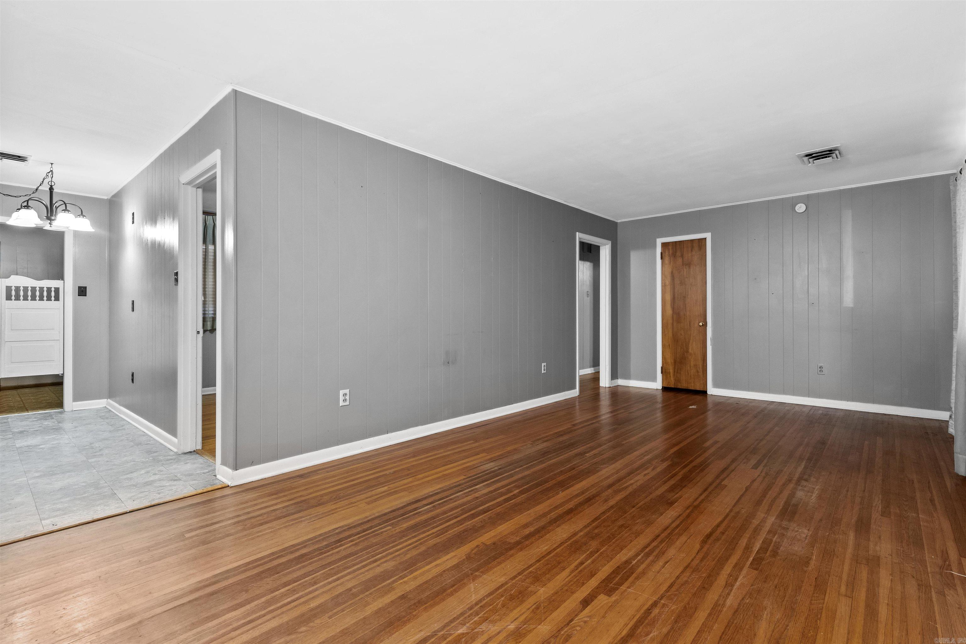 HEYDENS NLR HEIGHTS - Residential