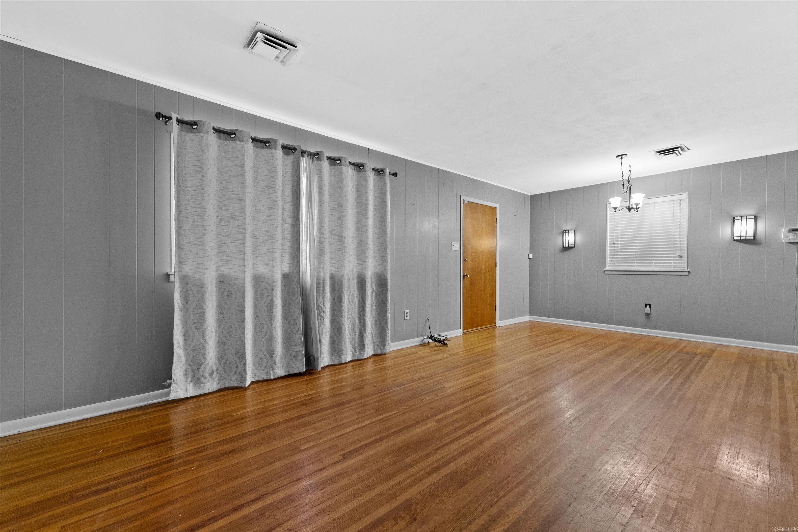 HEYDENS NLR HEIGHTS - Residential