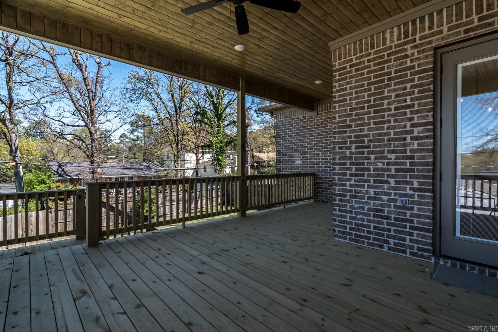 HOLLYWOOD - Residential