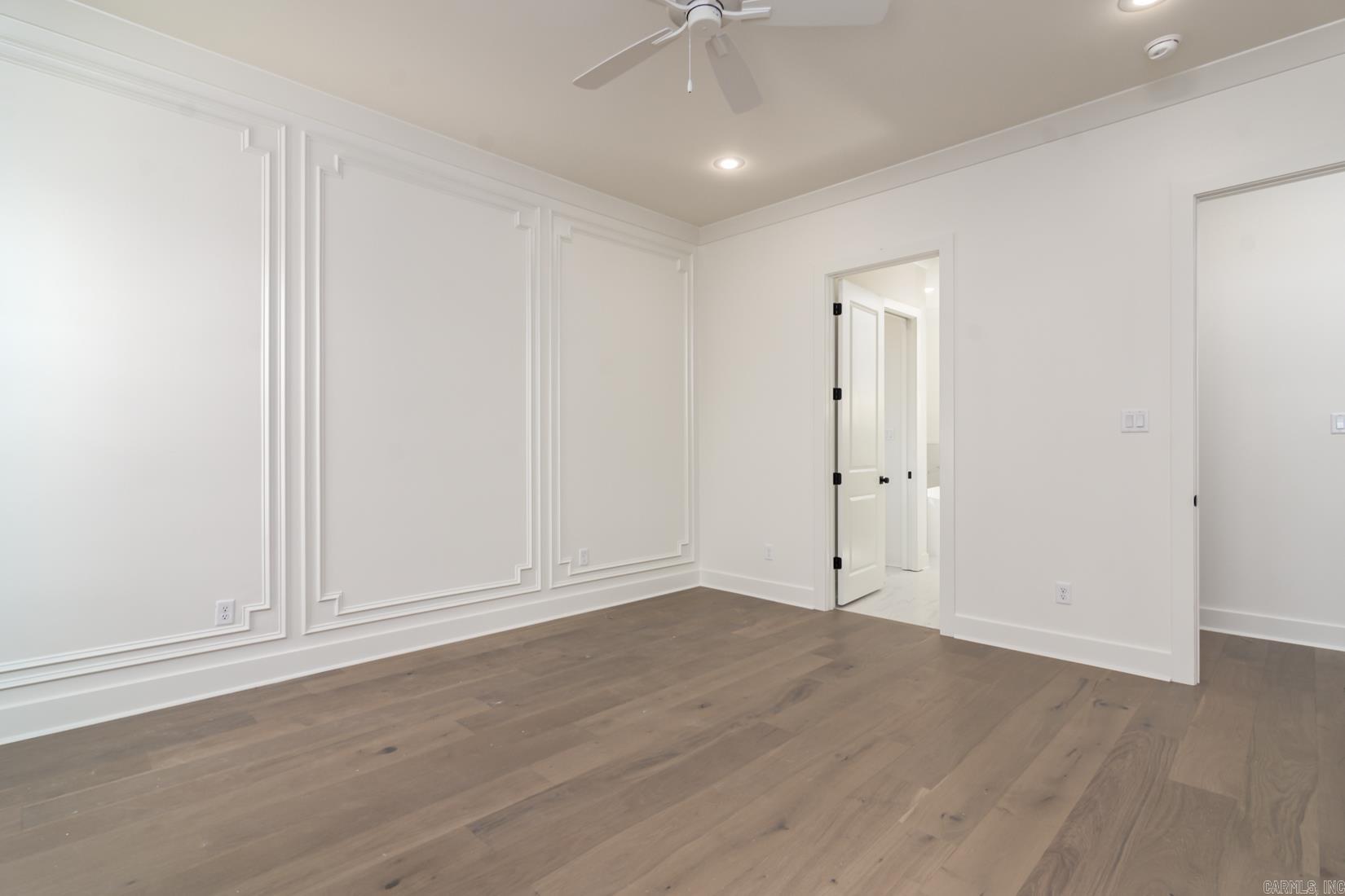 HOLLYWOOD - Residential