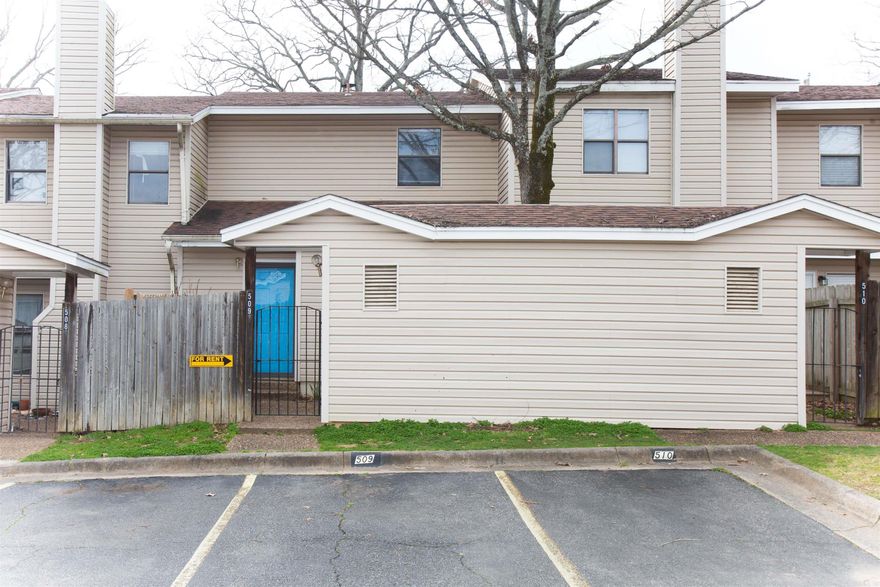 Check out this cute condo located in the heart of Sherwood. Bedrooms upstairs, nice patio to enjoy and amenities included.   Agents see remarks.