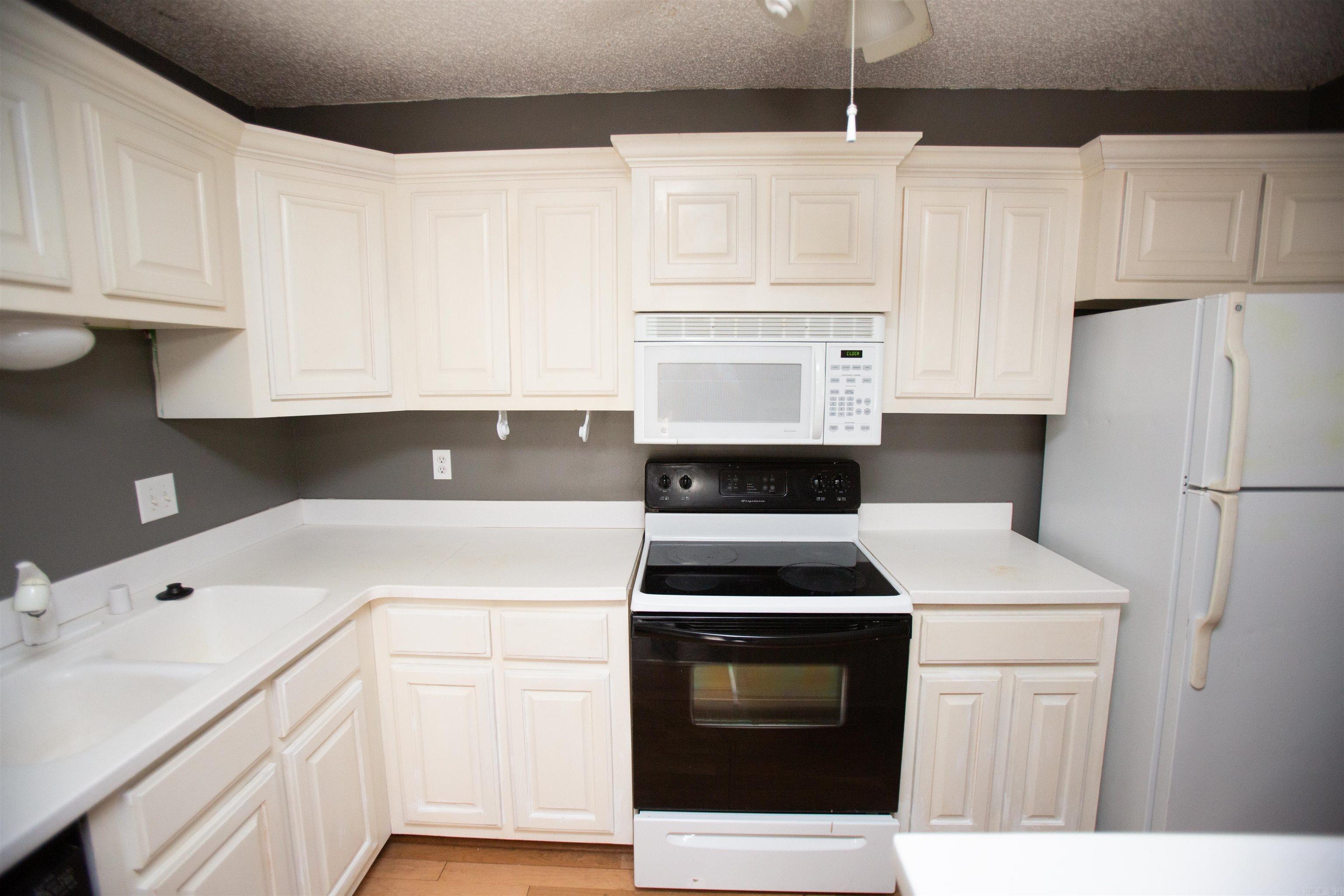 Tree Hill Park - Residential