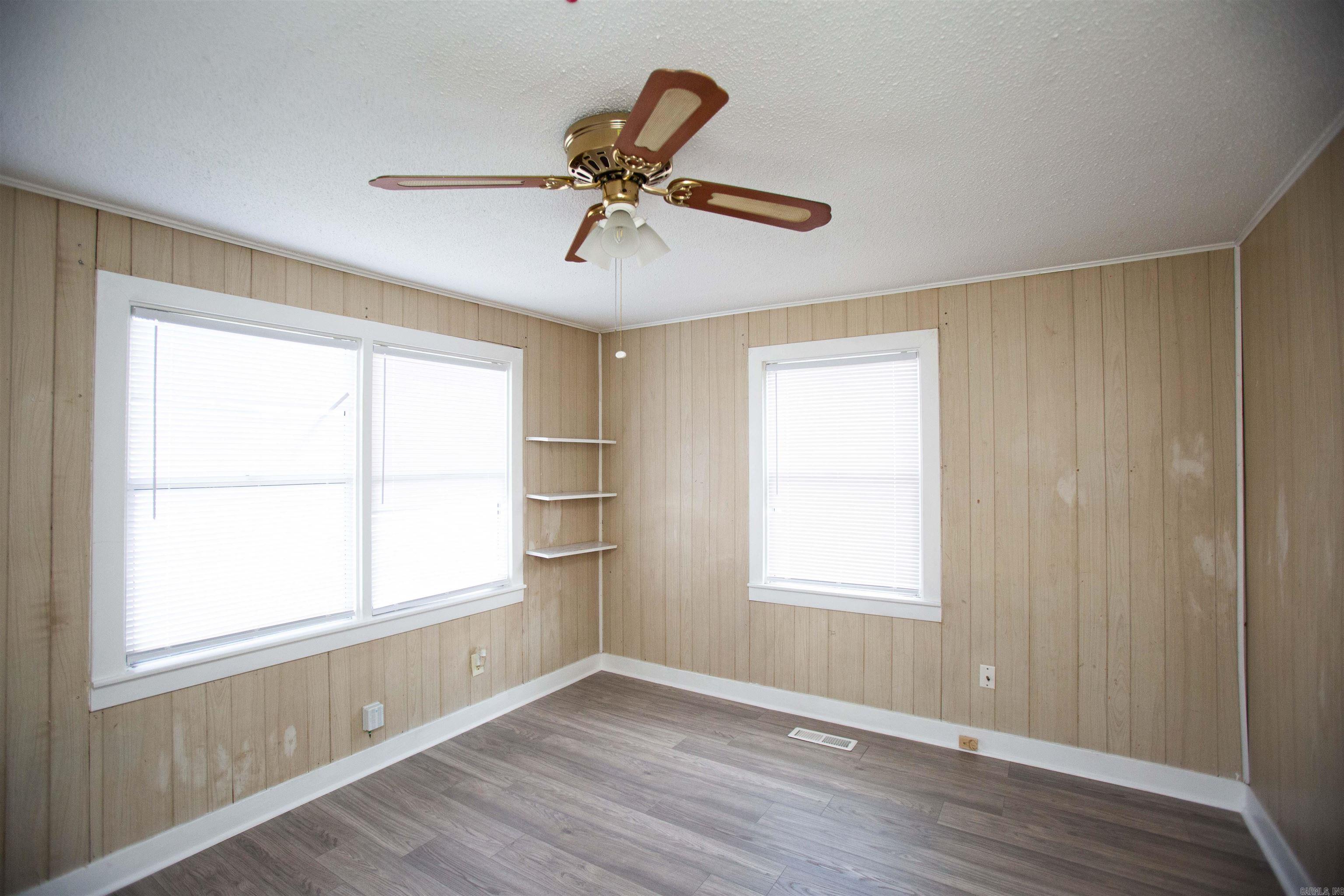 Banksberg - Residential Lease