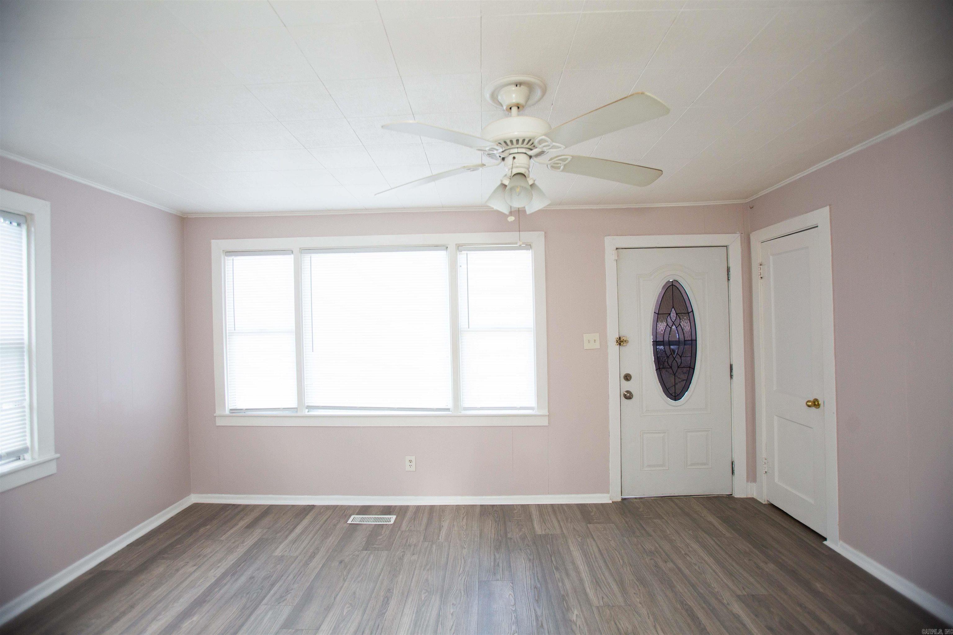 Banksberg - Residential Lease