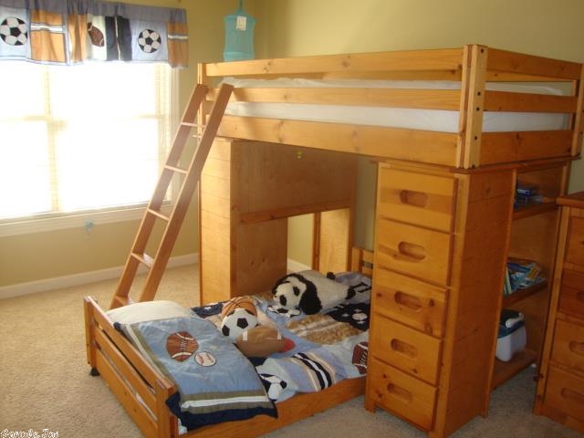 HURRICANE LAKE EST - Residential