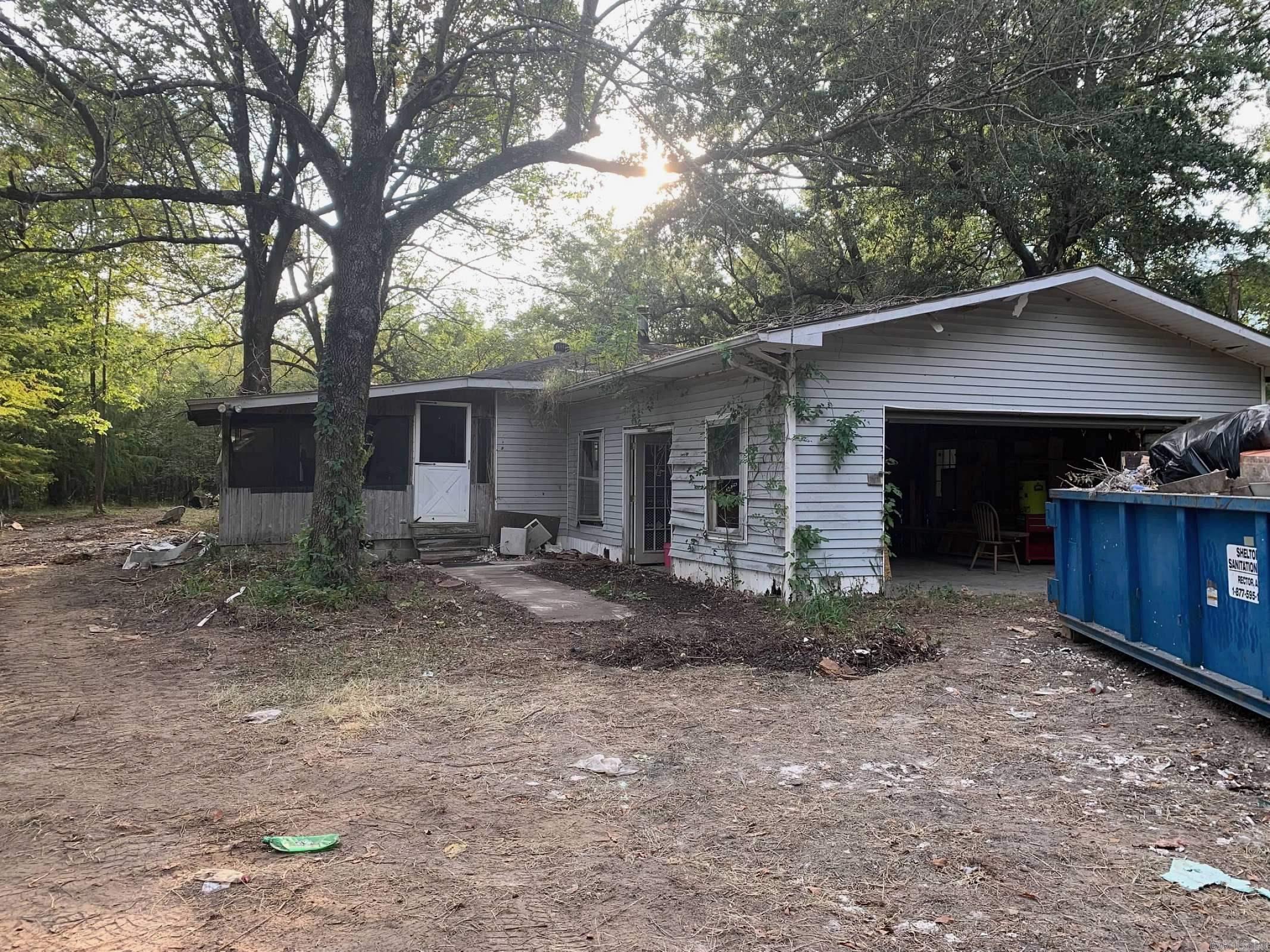 PLAINVIEW - Residential