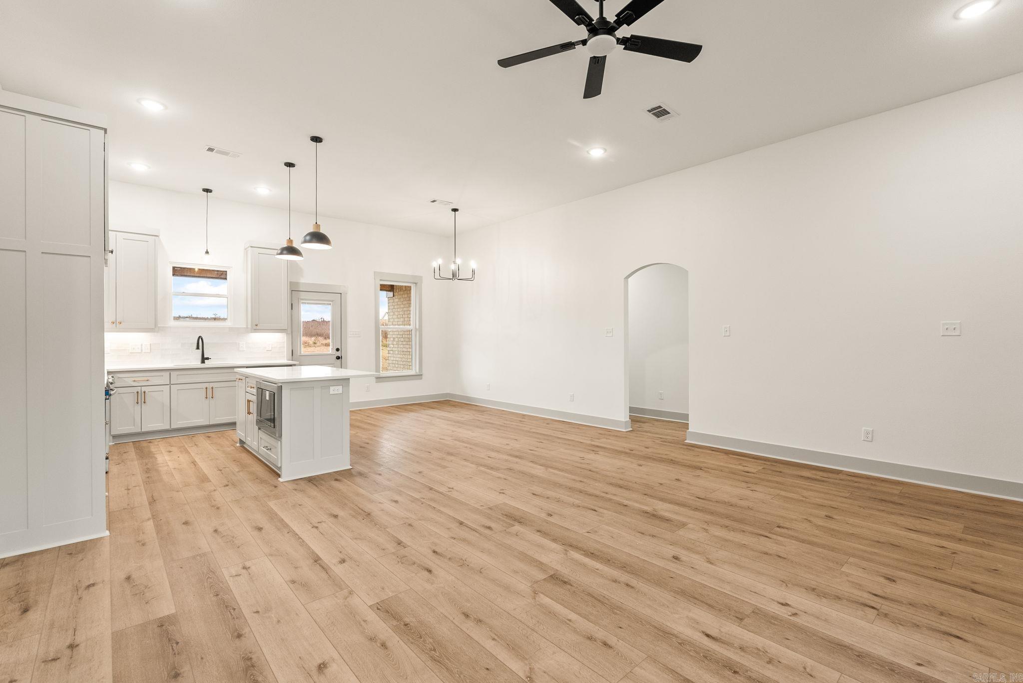 HIDDEN VALLEY ESTATES - Residential