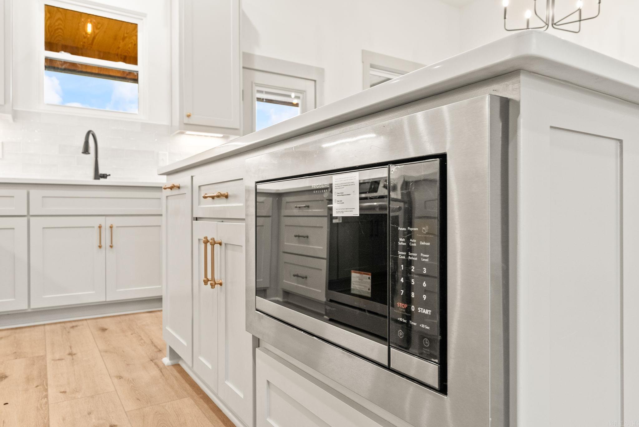 HIDDEN VALLEY ESTATES - Residential