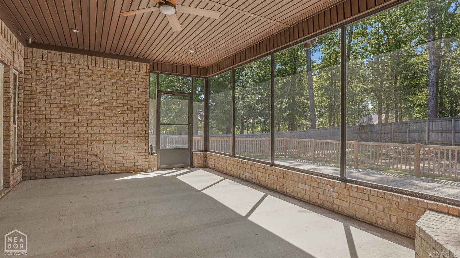 THE GROVE - Residential