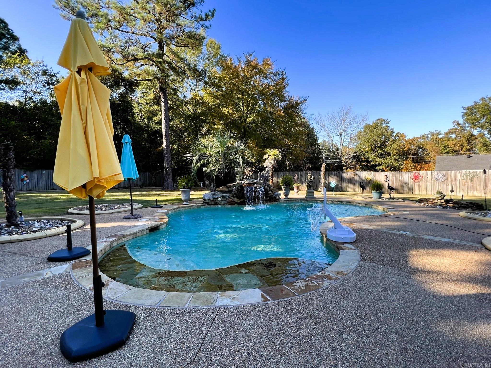 TIMBER RIDGE ESTATES - Residential