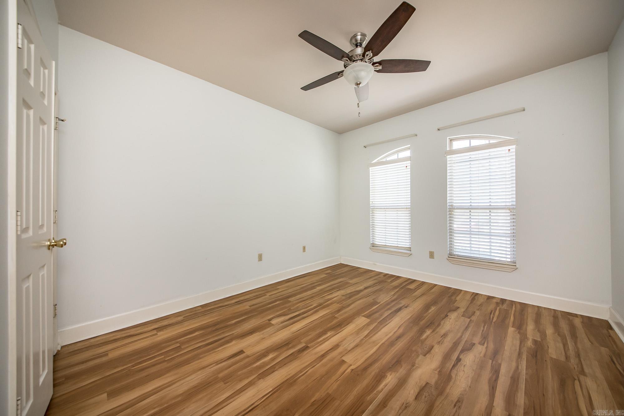 TRIPLE J ESTATES - Residential