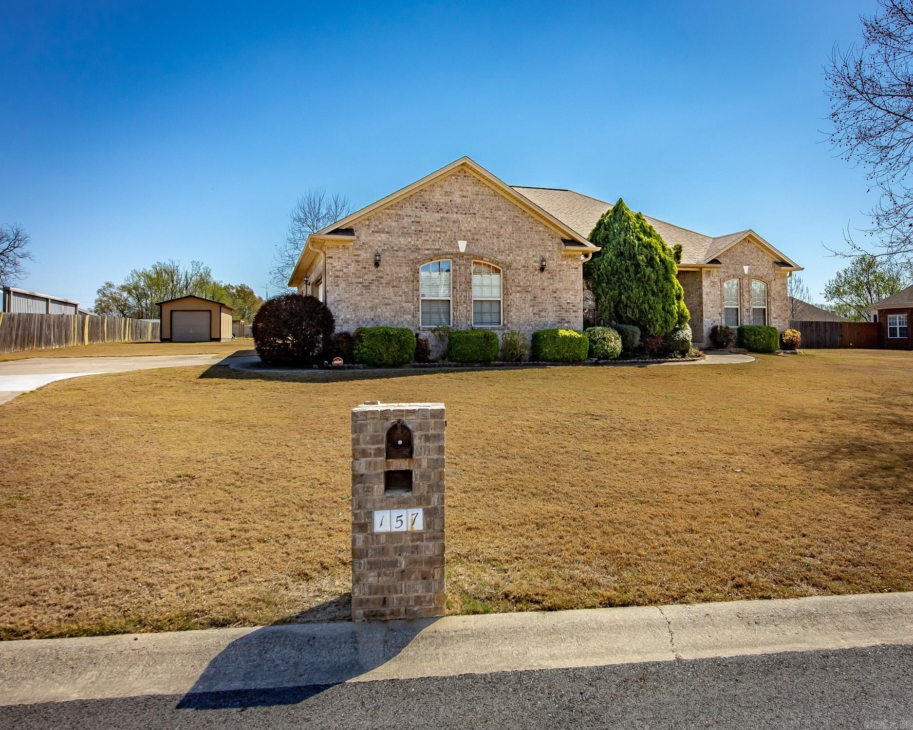 TRIPLE J ESTATES - Residential