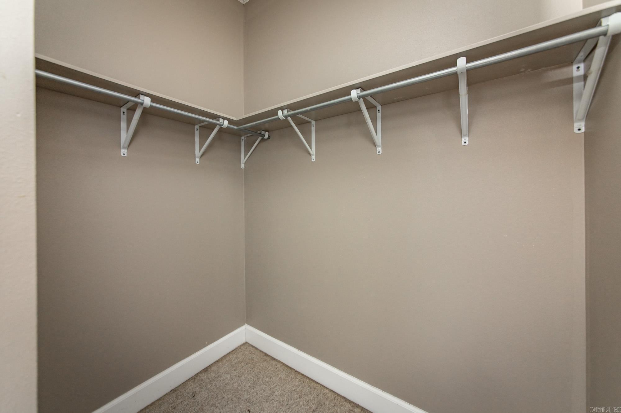 TRIPLE J ESTATES - Residential