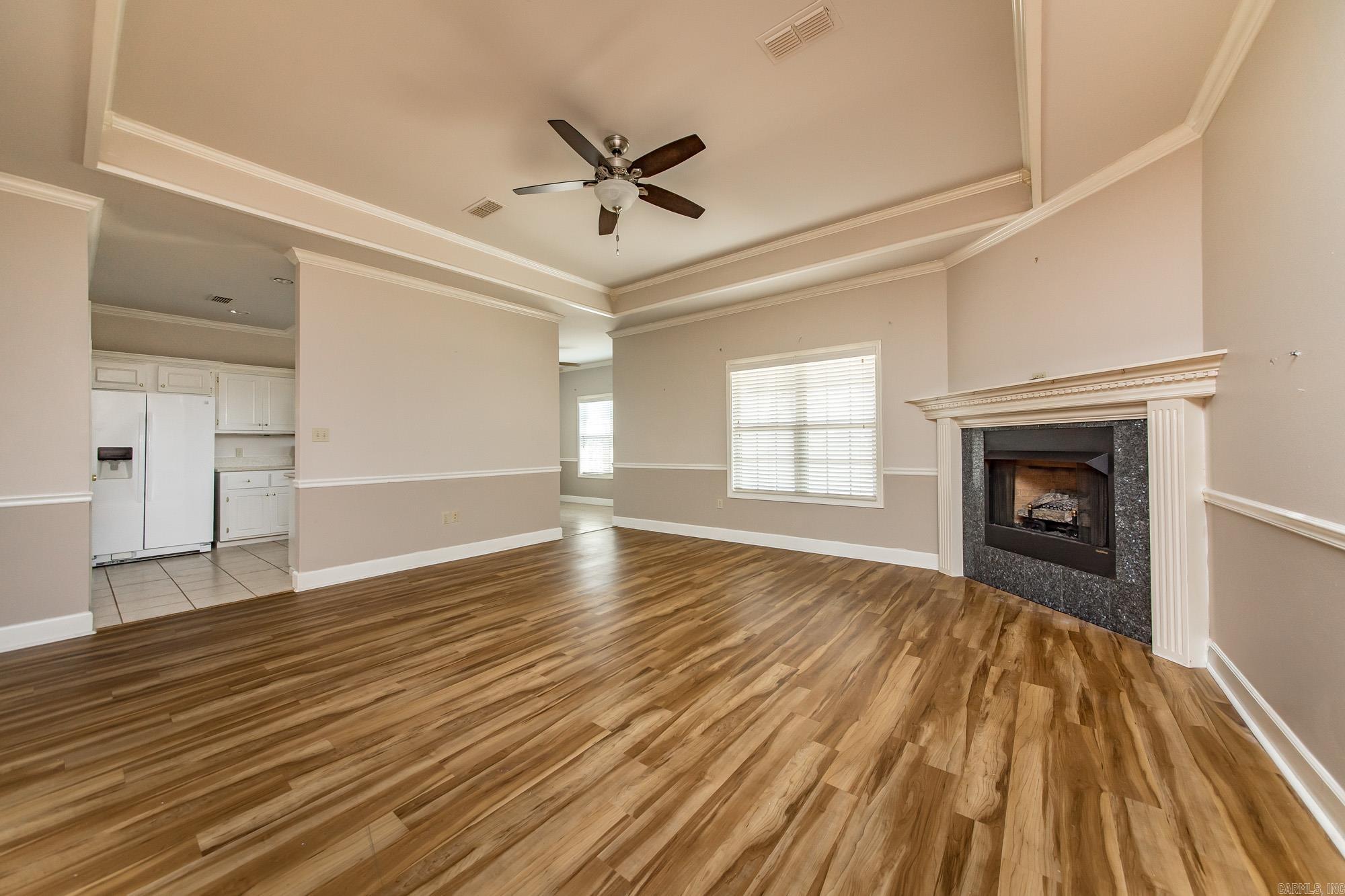 TRIPLE J ESTATES - Residential