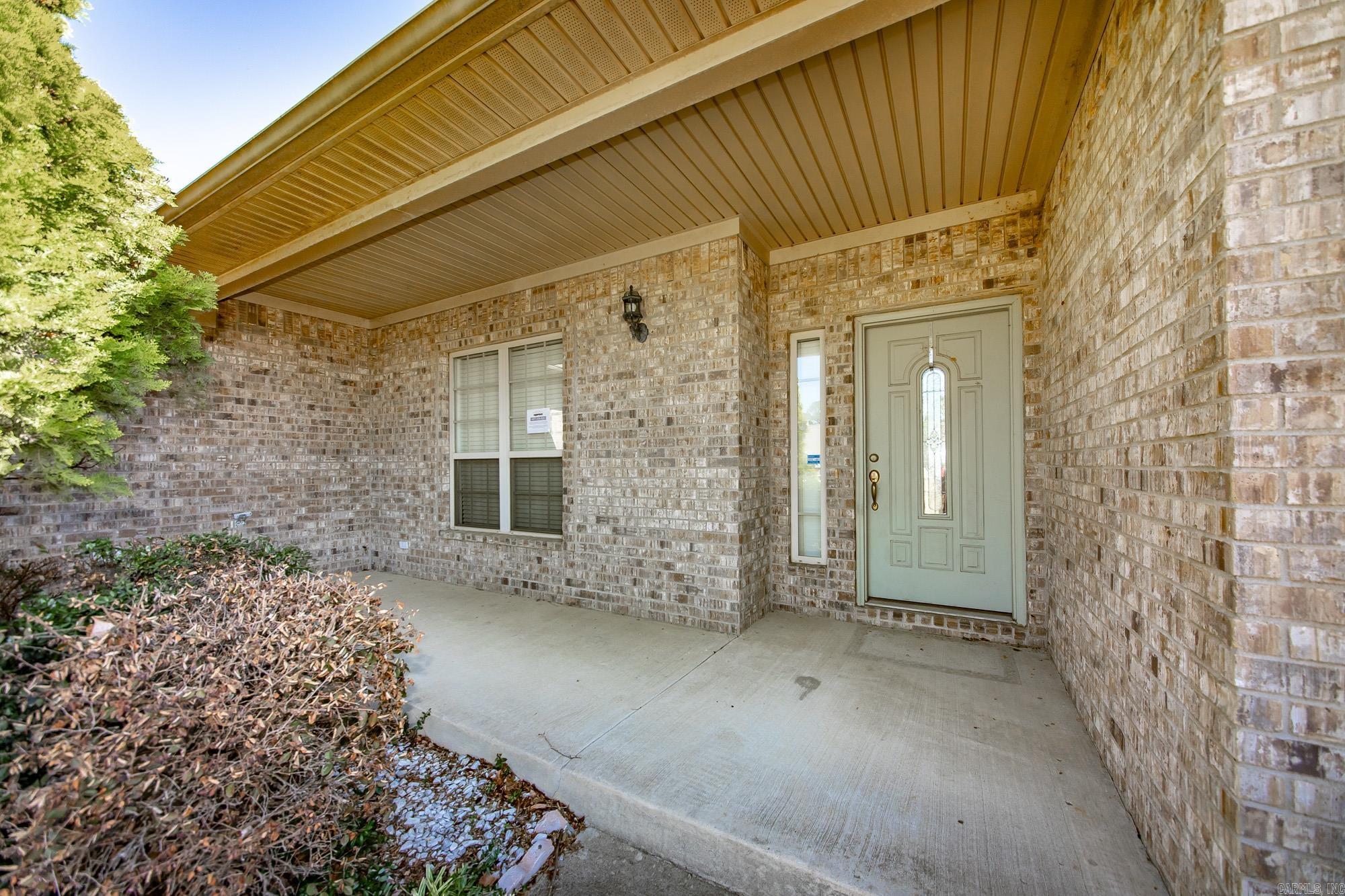 TRIPLE J ESTATES - Residential