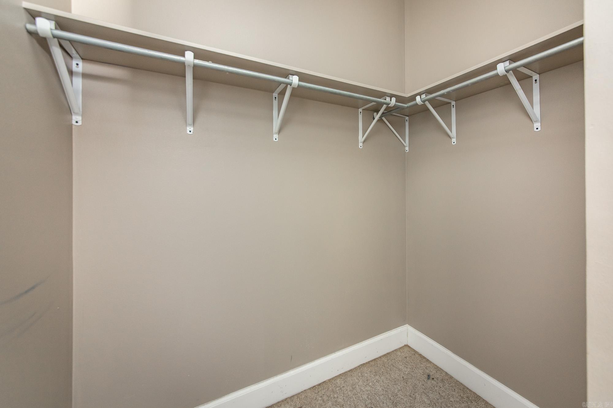 TRIPLE J ESTATES - Residential