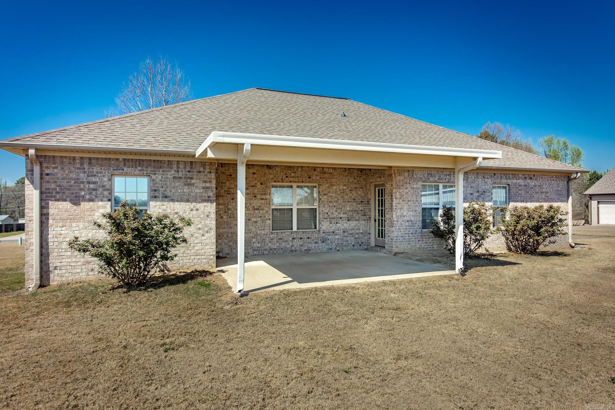 TRIPLE J ESTATES - Residential