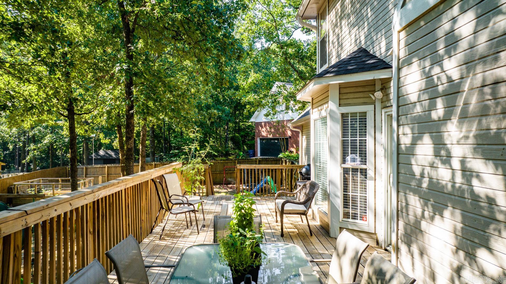 EDGEWATER ADDN - Residential