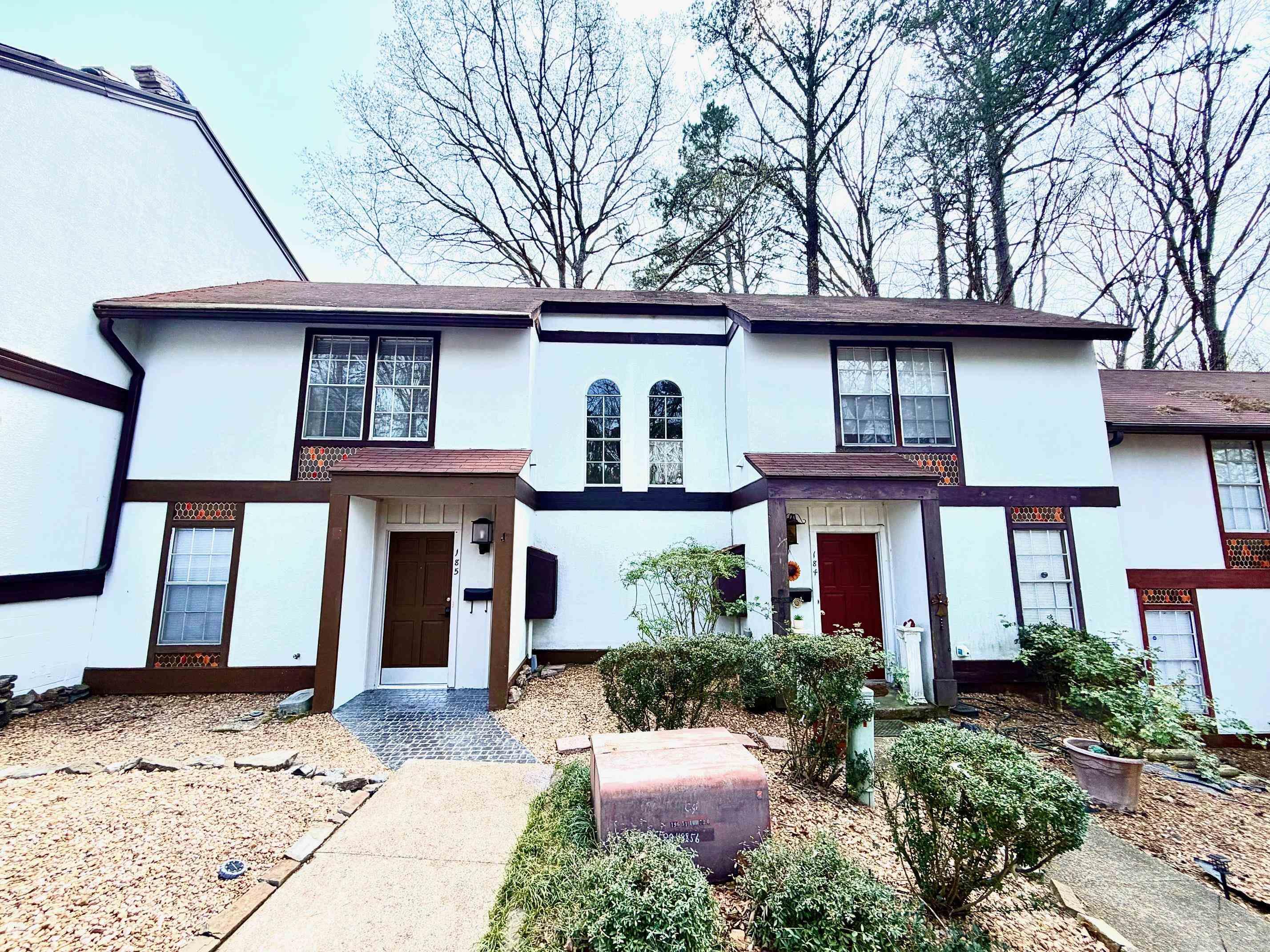 Desoto Courts Townhouse - Residential