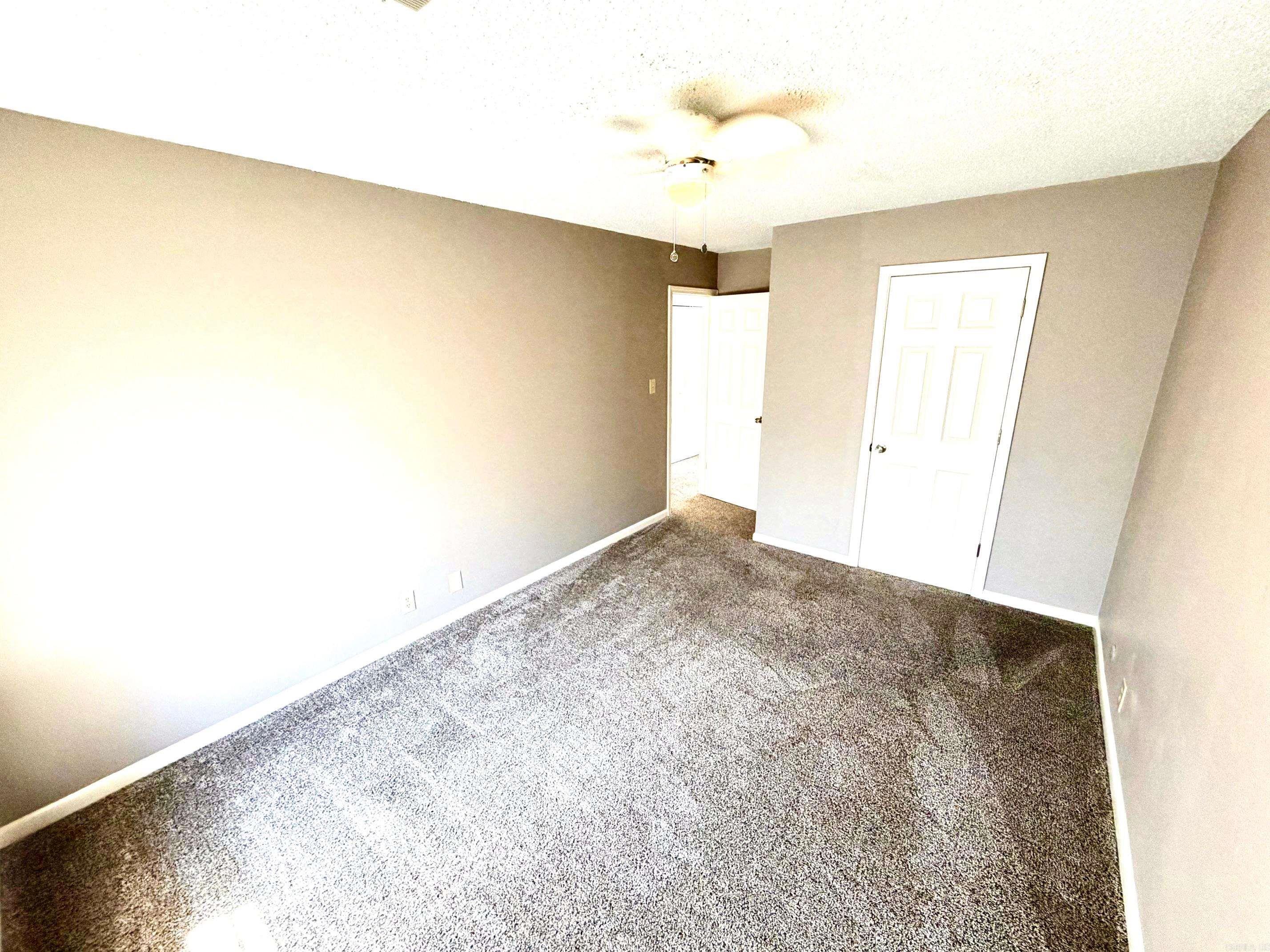 Desoto Courts Townhouse - Residential