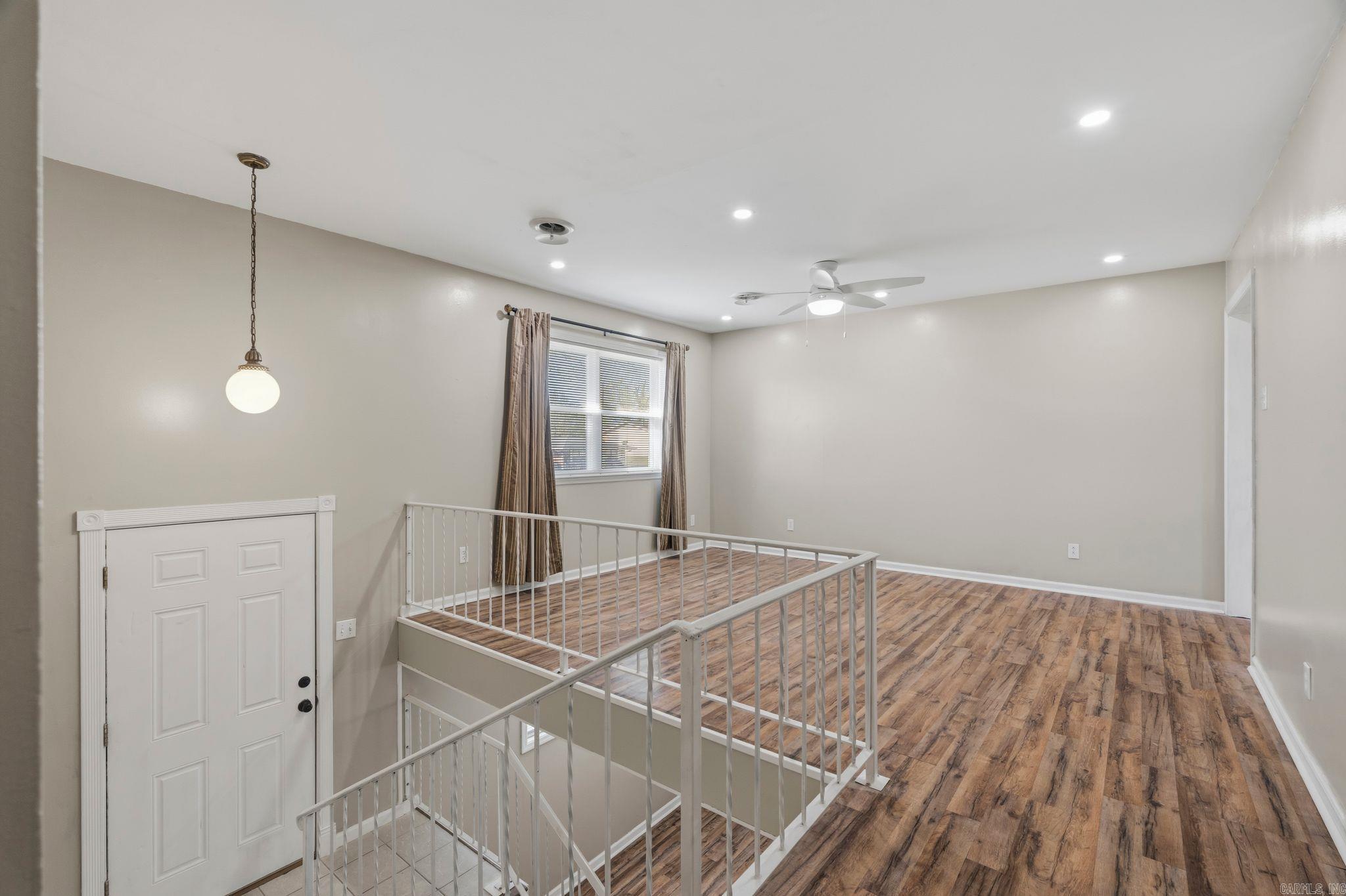 Hillview - Residential