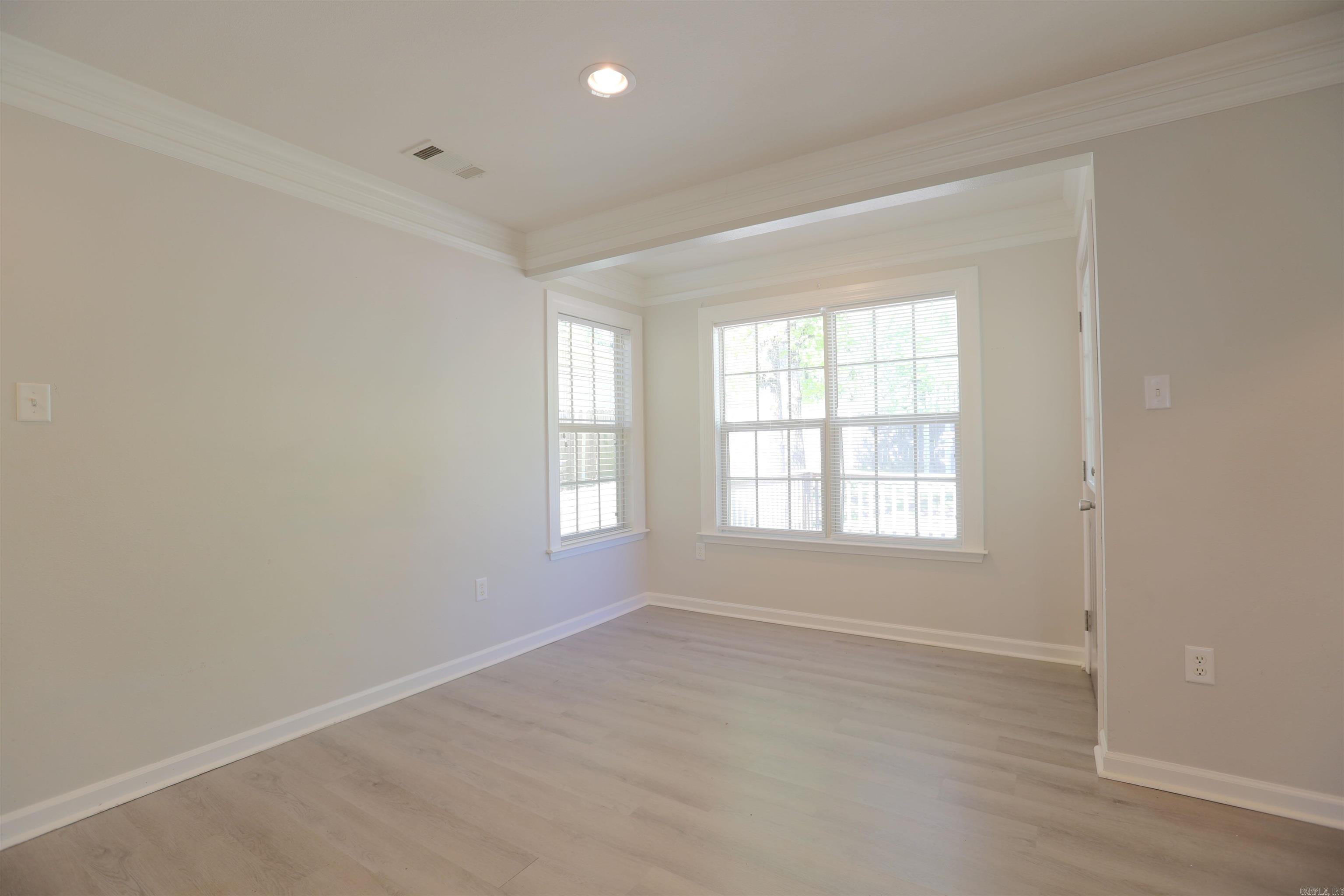 SANDALWOOD - Residential