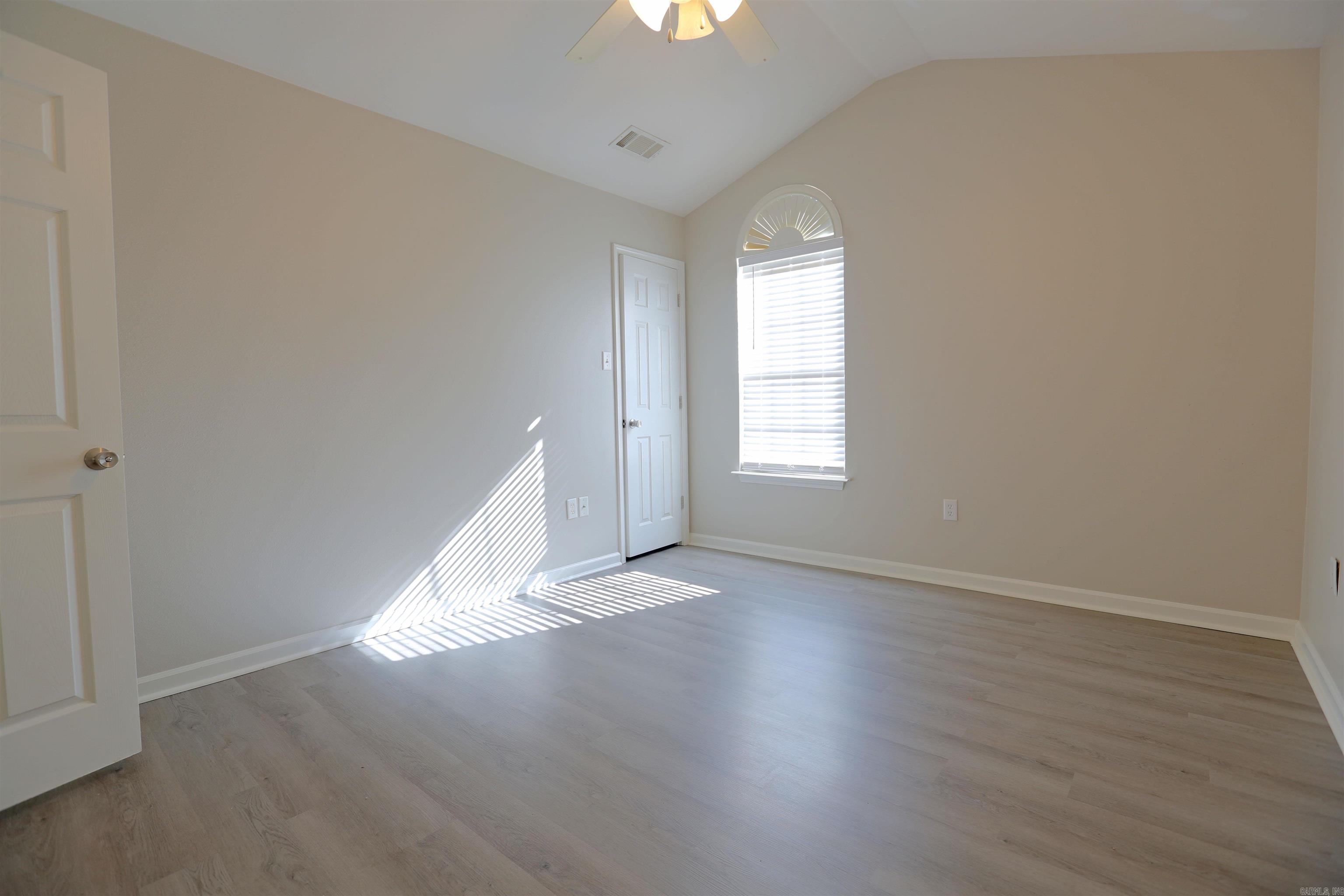 SANDALWOOD - Residential