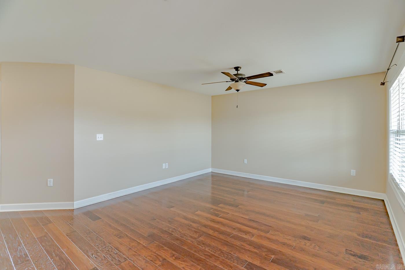 DUNFORD VILLAGE - Residential