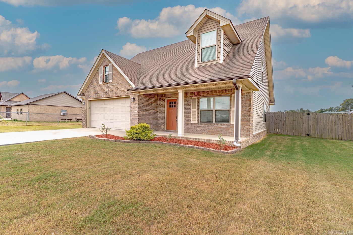 DUNFORD VILLAGE - Residential