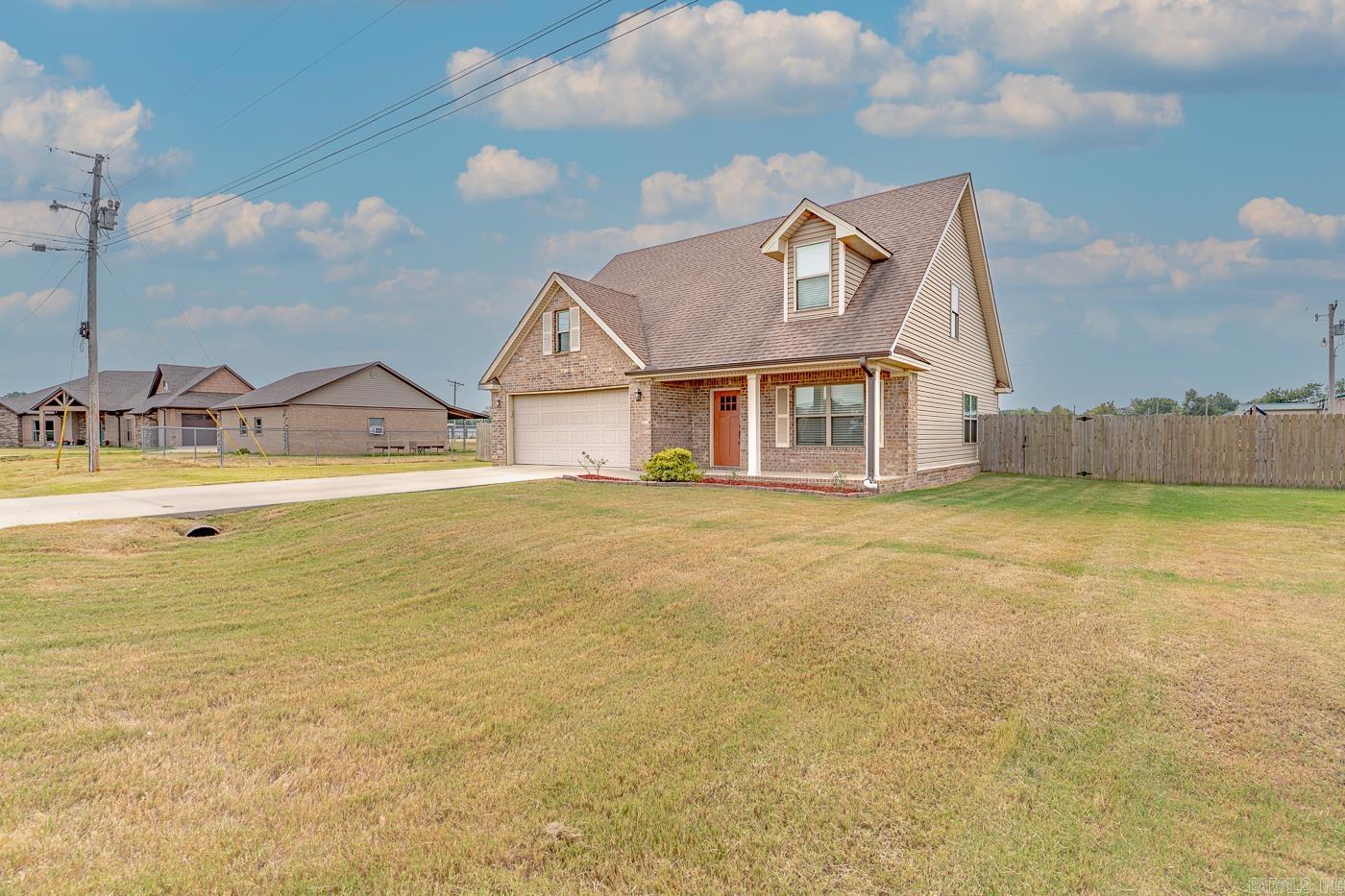 DUNFORD VILLAGE - Residential