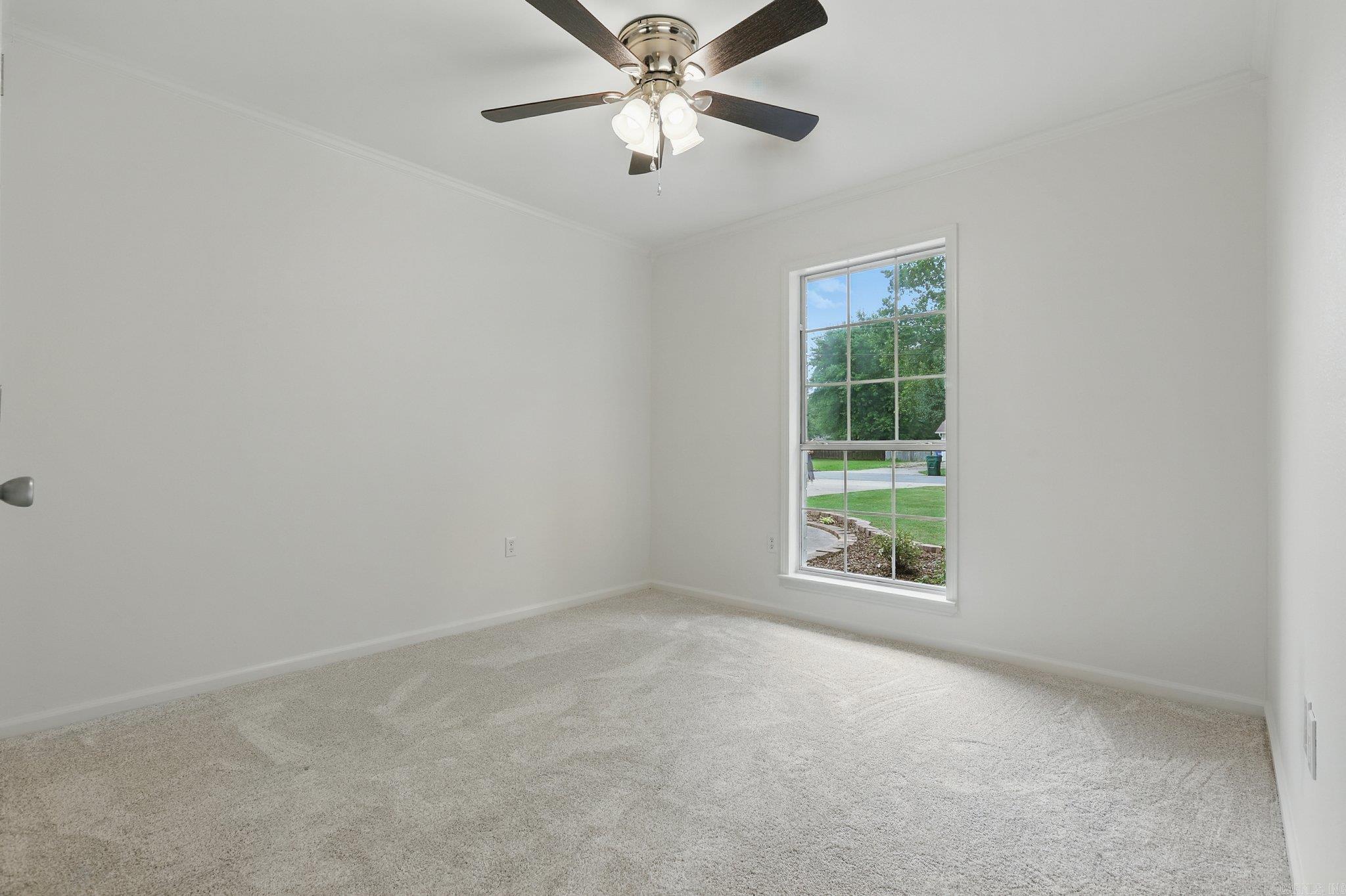 GOLDEN MEADOWS - Residential
