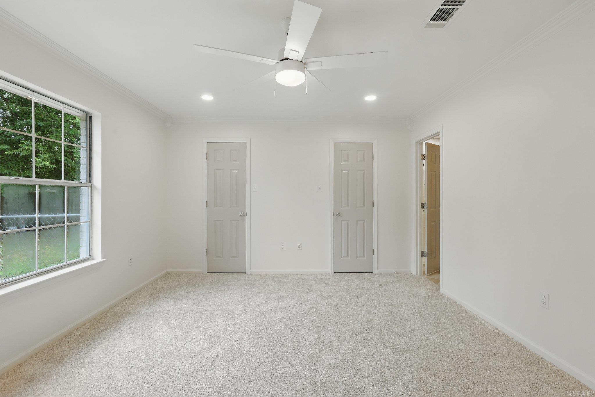 GOLDEN MEADOWS - Residential