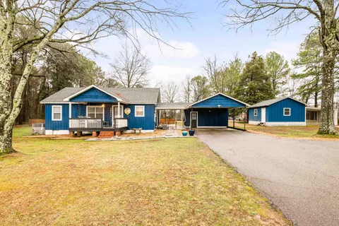 MLS: 25005204