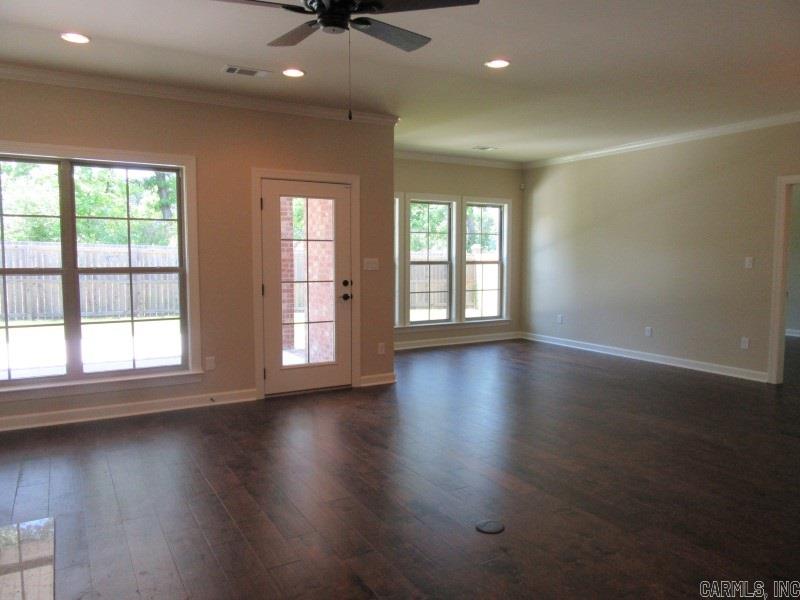 BISHOP PLACE - LITTLE ROCK - Residential