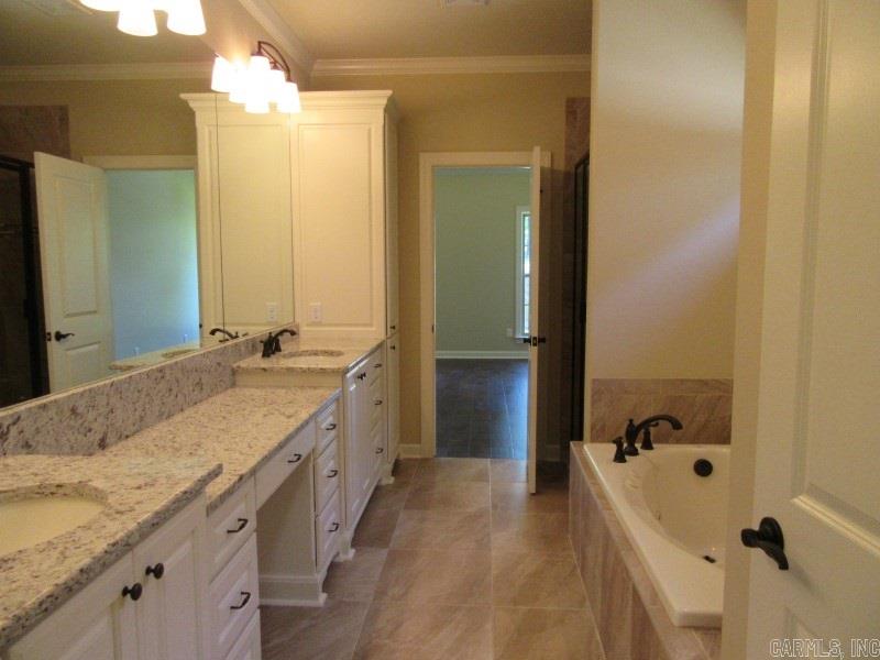 BISHOP PLACE - LITTLE ROCK - Residential