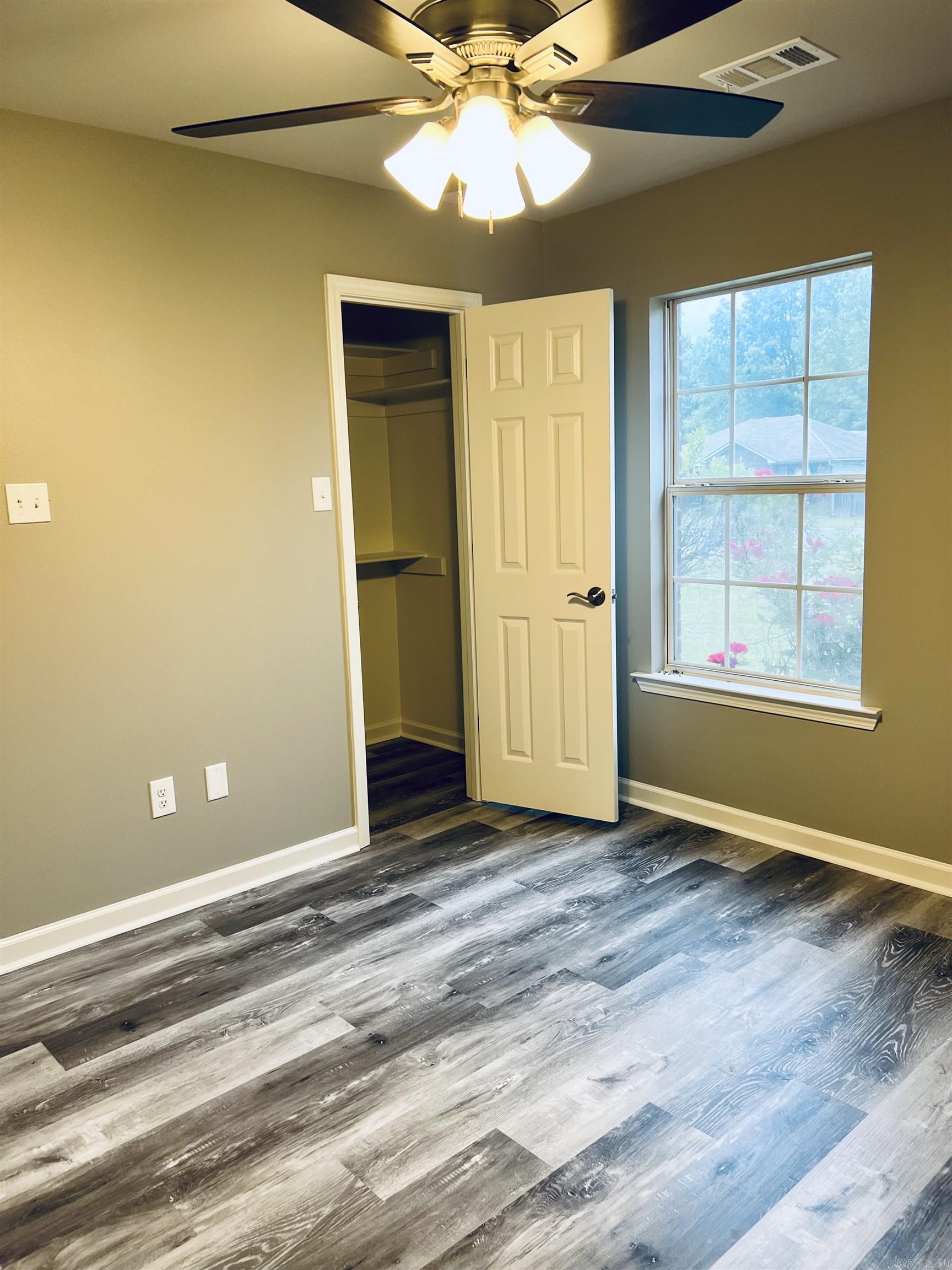 FOWLER RIDGE - Residential